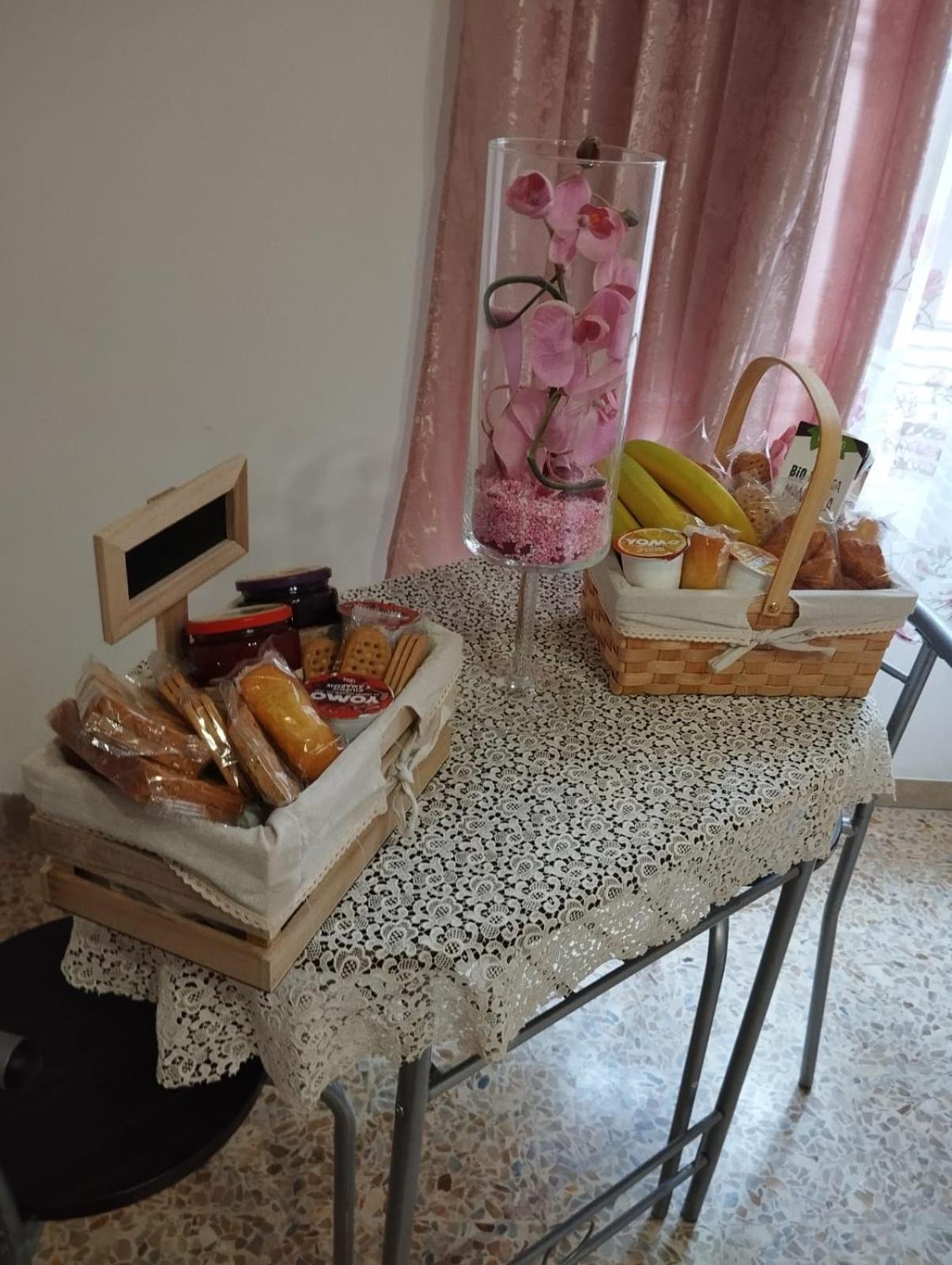 Hotel The Family House Livorno Exterior foto
