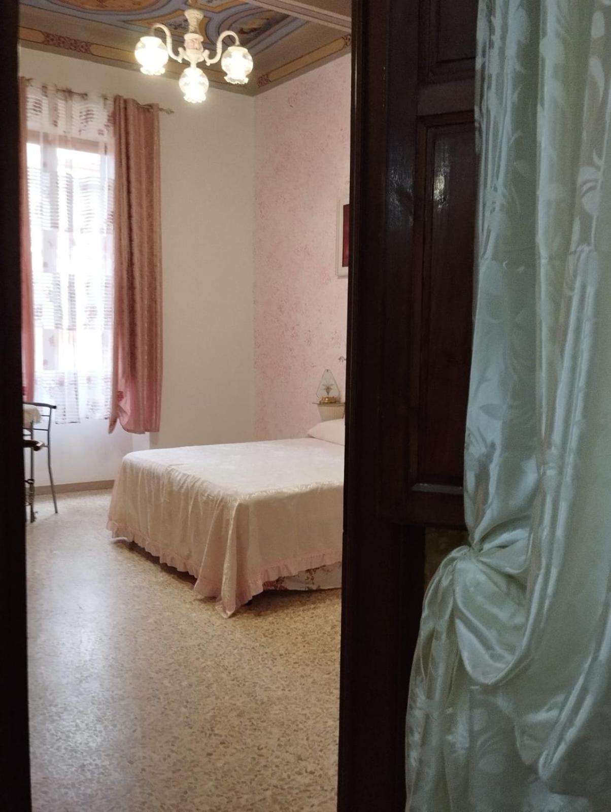 Hotel The Family House Livorno Exterior foto